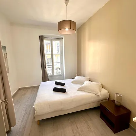 Apartment 11 Trachel - T2 Spacieux A Proximite De Gare Thiers